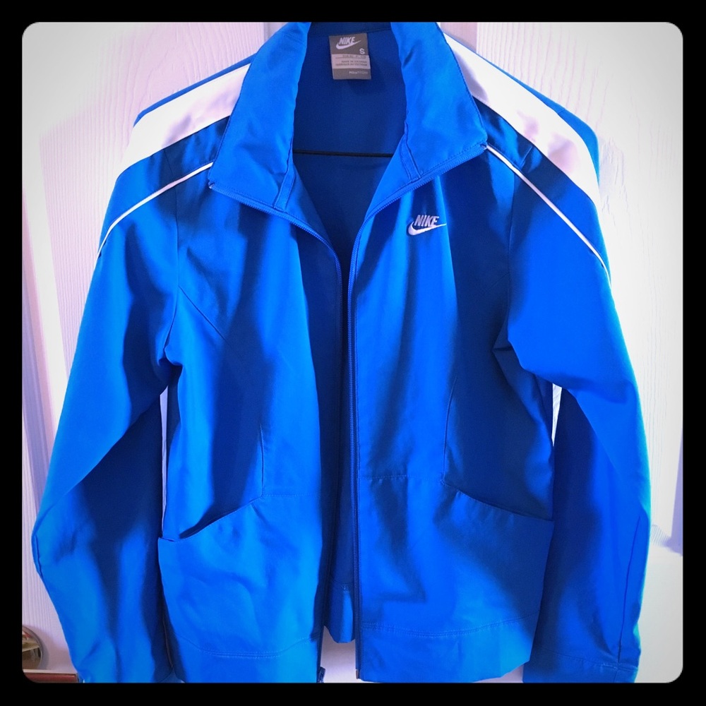 Nike dry fit running jacket